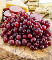 Immertragende Tafel-Traube 'RazzMatazz®'